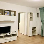 Modern Apartment With All You Need M7