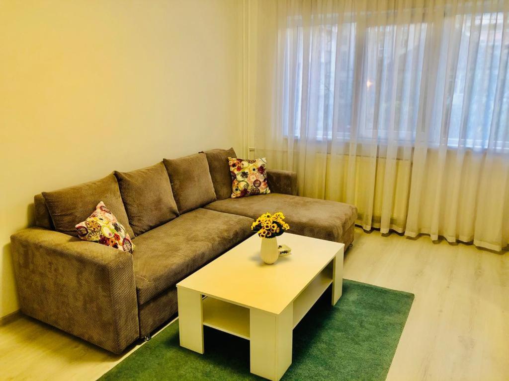 Modern With Need M7 Apartment *