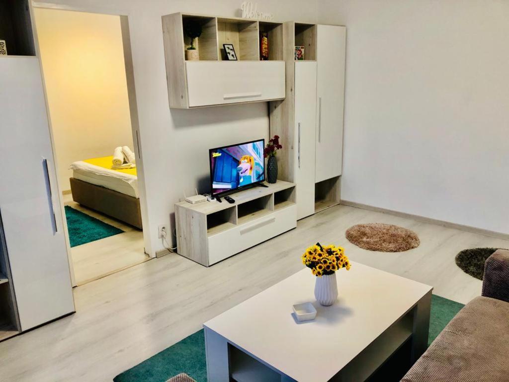 Modern With Need M7 Apartment *