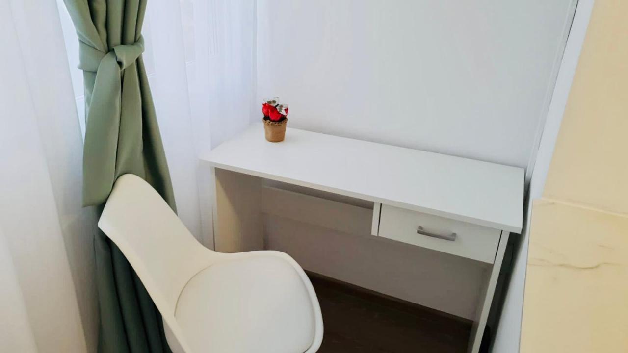 Apartment Modern With Need M7